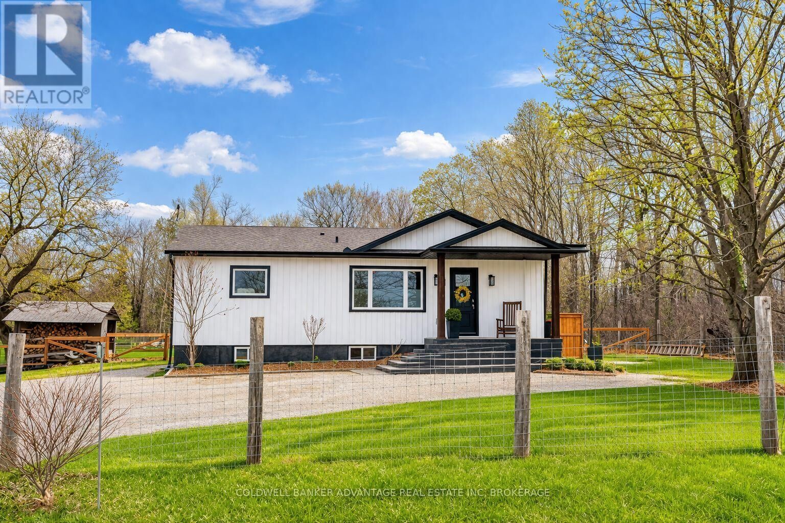 Property Photo:  1013 Hwy 20 Highway West  ON L0C 1C0 