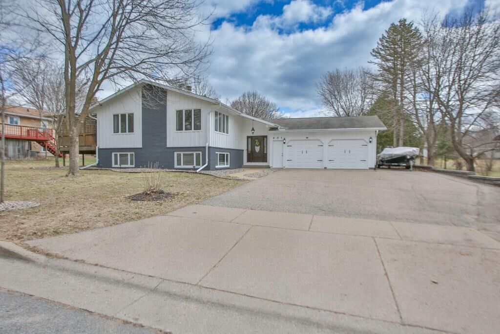 Property Photo: 401 Lisbeth Road WI 54401