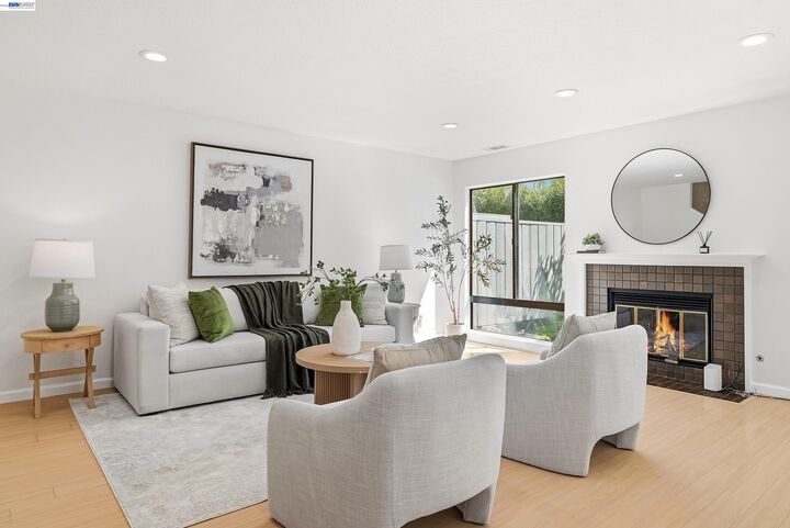 Property Photo:  7518 Rosedale Ct  CA 94588 