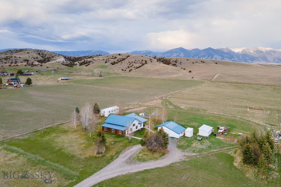 Property Photo: 9150 Dry Creek Road MT 59714