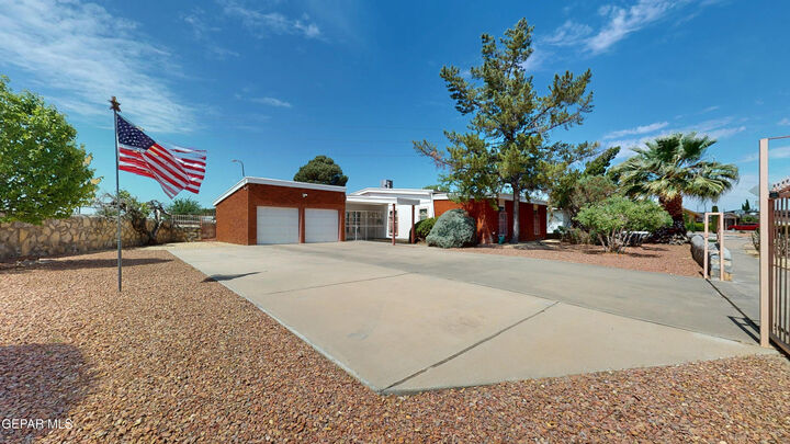 Property Photo:  2005 Mermaid Drive  TX 79936 