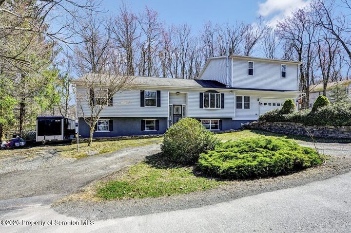 Property Photo: 9105 Belvedere Road PA 18466