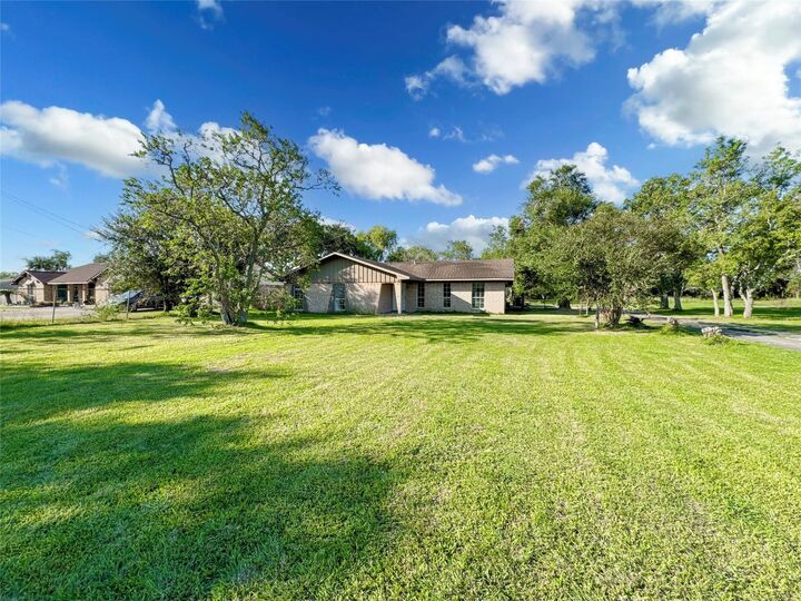 Property Photo:  10922 Fm 1764 Road  TX 77510 