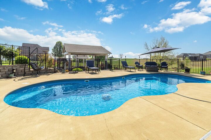 Property Photo: 607 Shimmering Moon Drive KY 42503