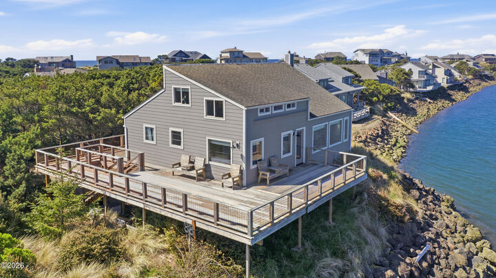 Property Photo: 33 Marine Drive OR 97388