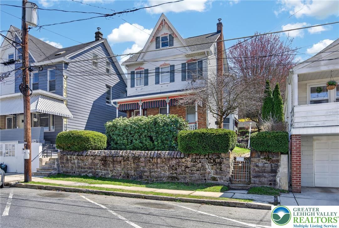 Property Photo:  228 W Abbott Street  PA 18232 