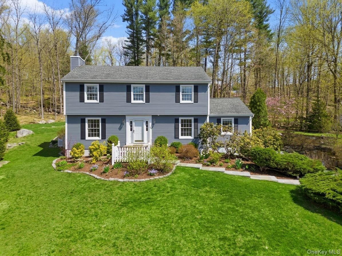 Property Photo:  5 Indian Hill Road  NY 10509 