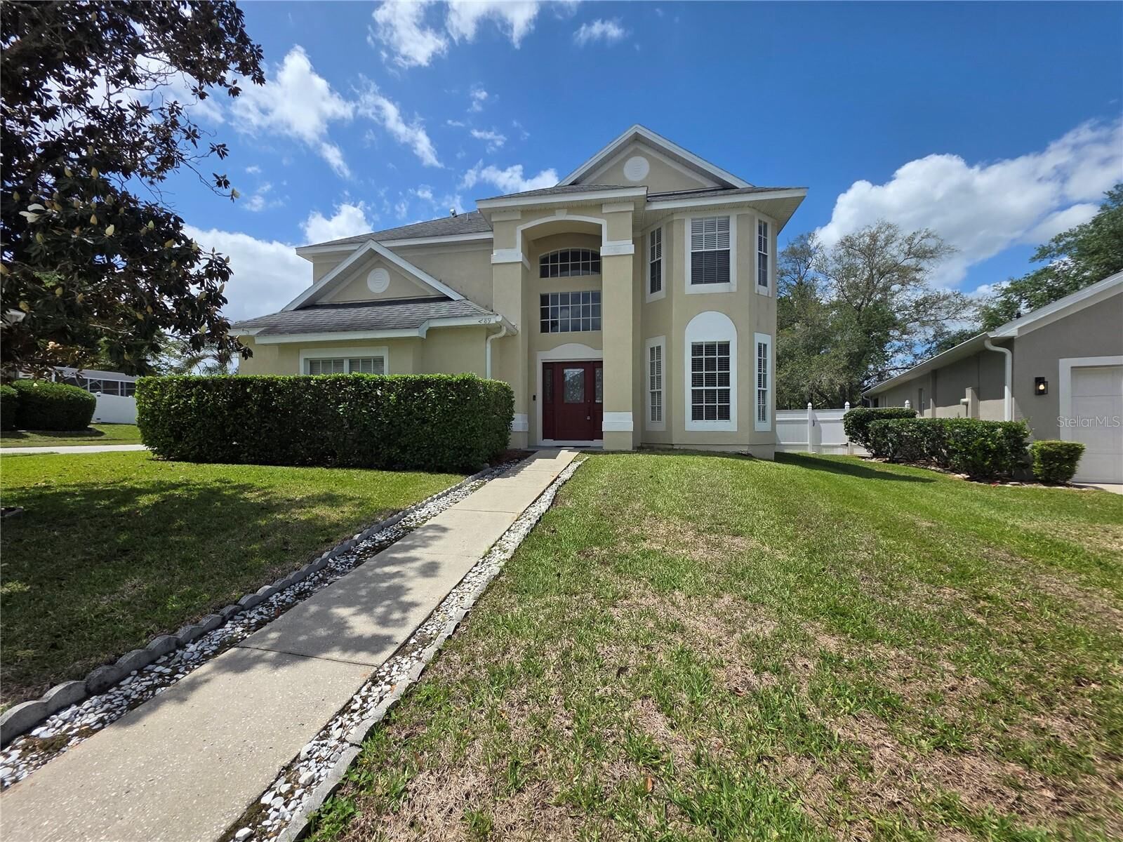 Property Photo: 289 Hanging Moss Circle FL 32746