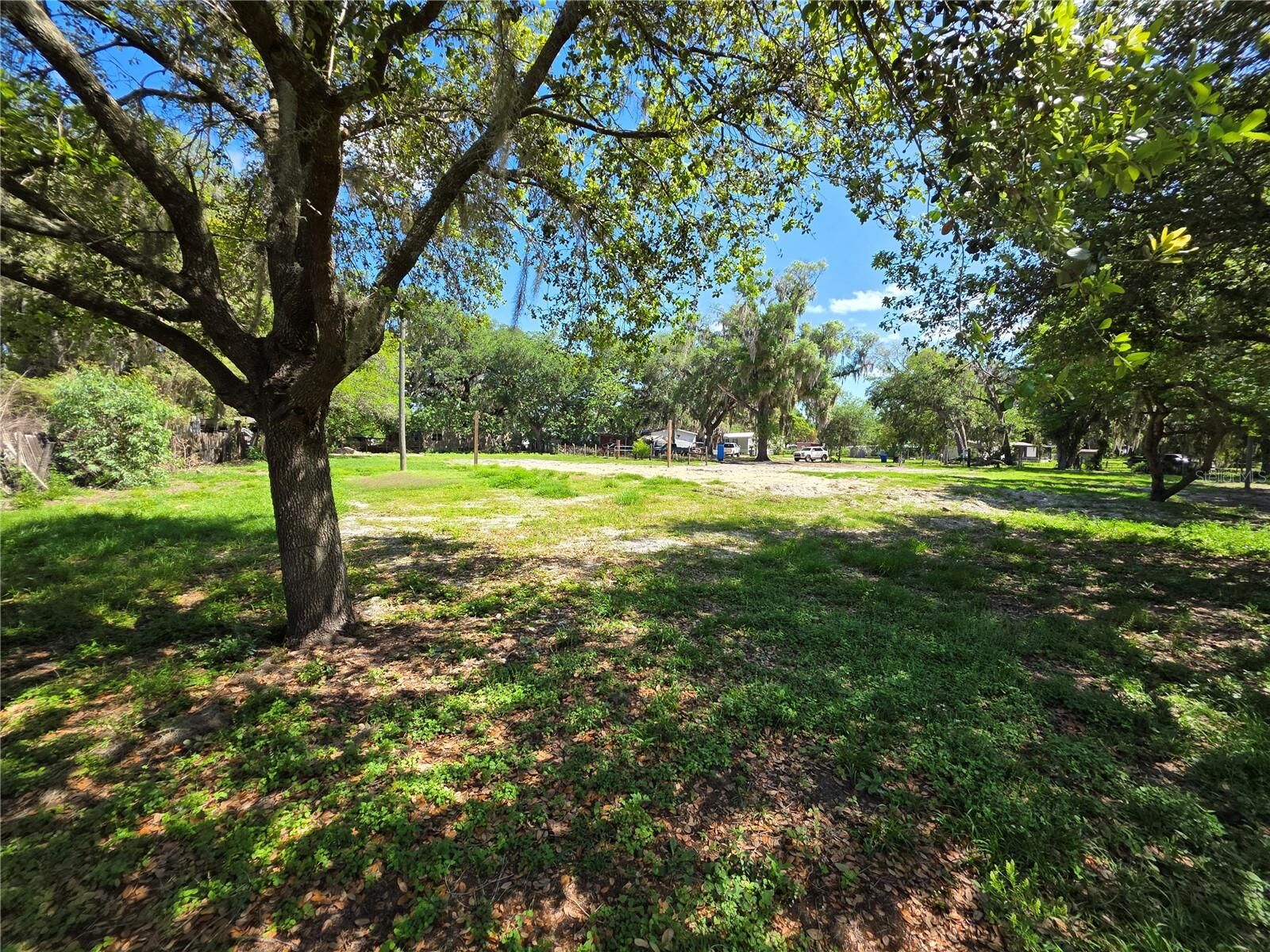 Property Photo:  7229 James Stanaland Road  FL 33567 