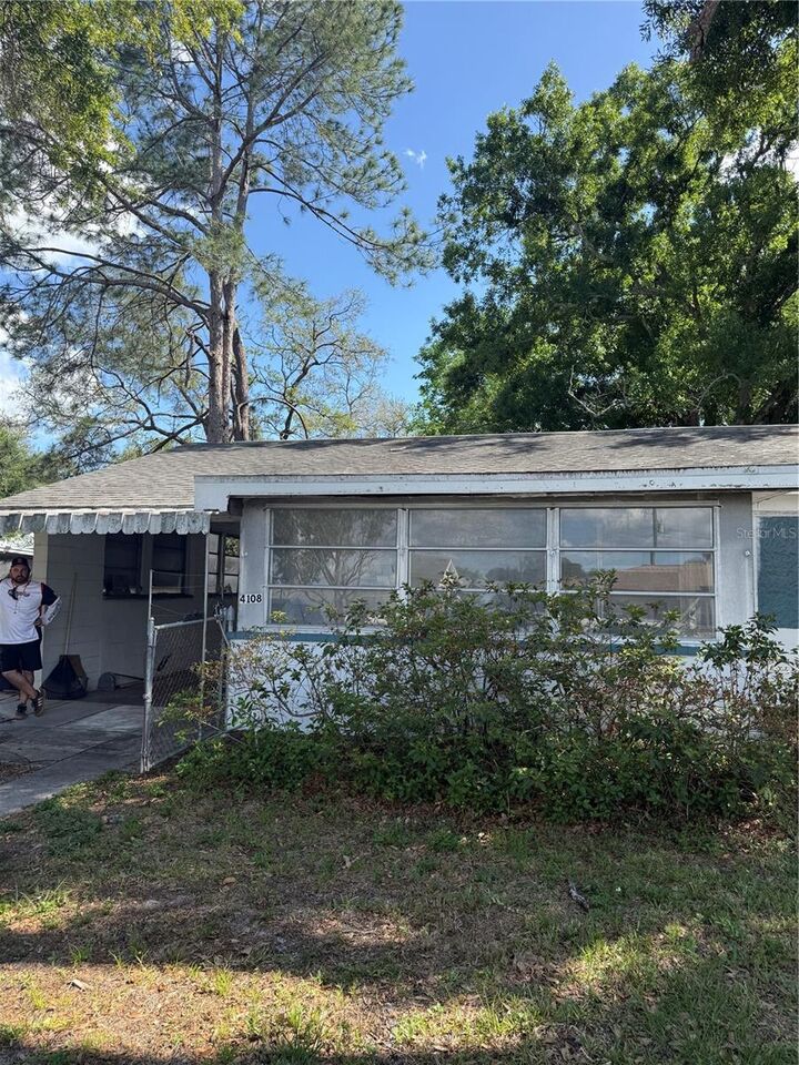 Property Photo:  4108 W Leila Avenue  FL 33616 