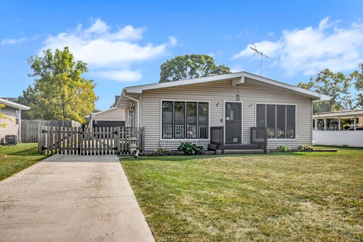 Property Photo:  217 Sherman Avenue  IL 60538 
