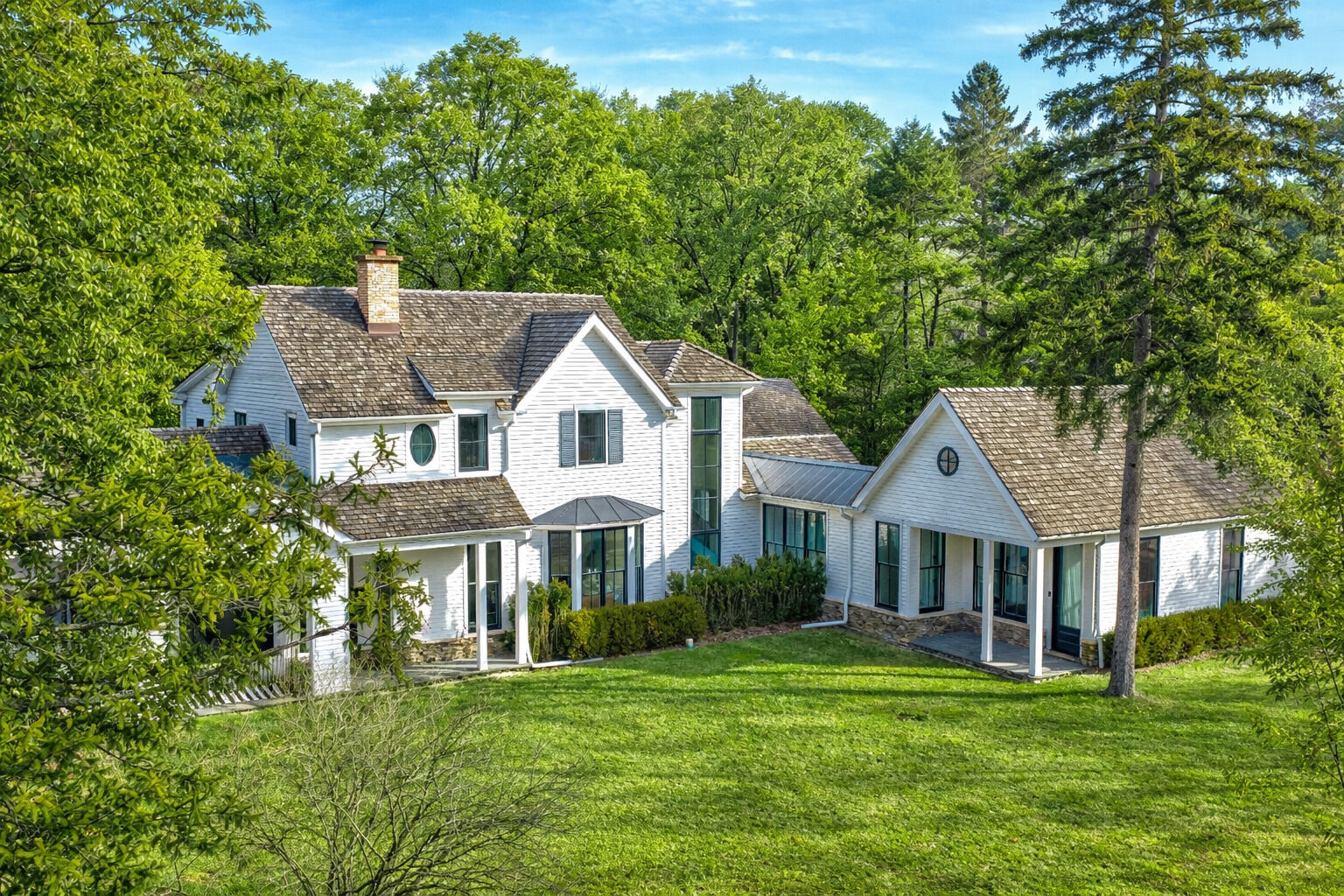 Property Photo:  800 Glenview Road  IL 60025 