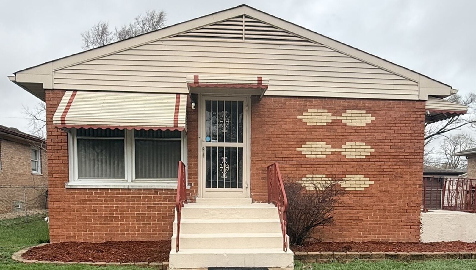 Property Photo:  117 W 158th Place  IL 60426 