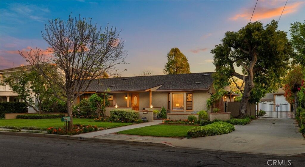 Property Photo:  444 W Naomi Avenue  CA 91007 