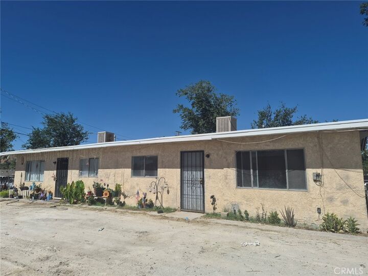 Property Photo: 29159 US Highway 58 CA 92311
