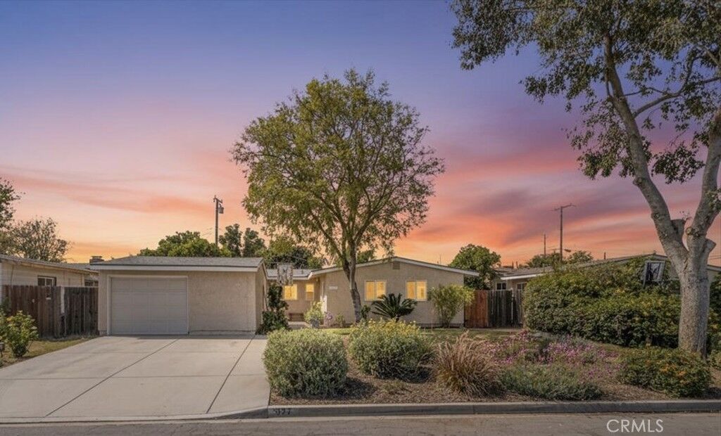 Property Photo:  527 Melham  CA 91744 