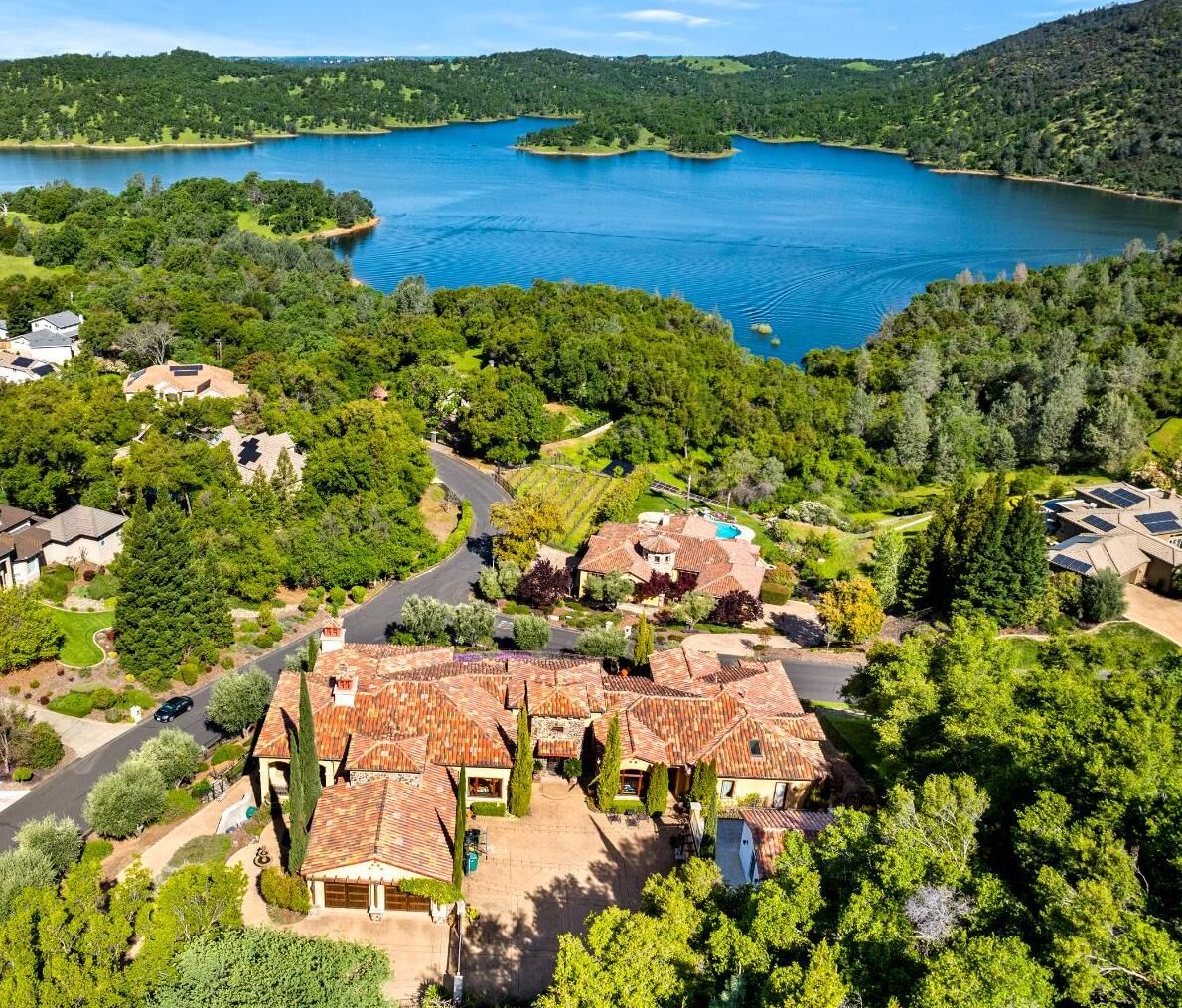 Property Photo:  721 Shoreline Pointe  CA 95762 