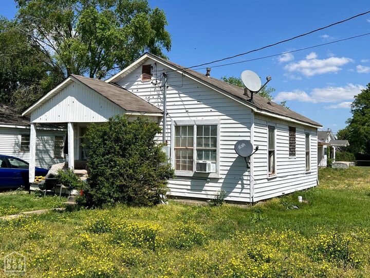 Property Photo:  2016 Maurice Street  AR 72401 
