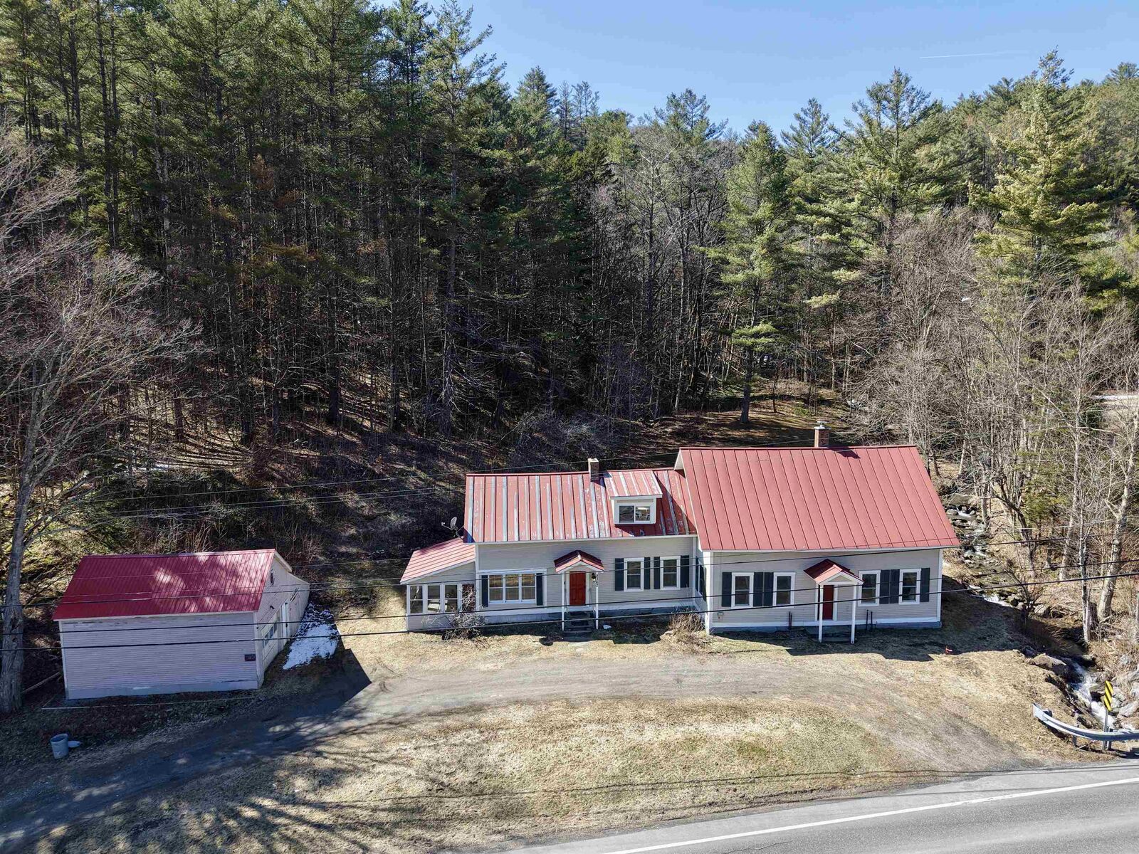 Property Photo: 2362 Vt Route 100 VT 05748