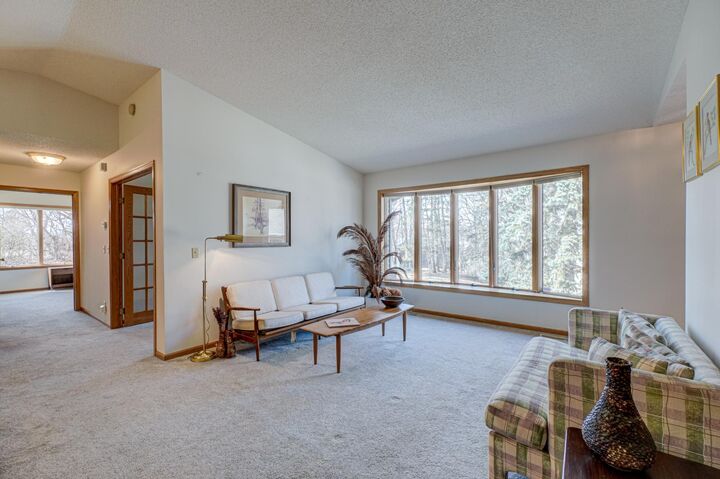Property Photo:  869 Autumn Way  MN 55082 