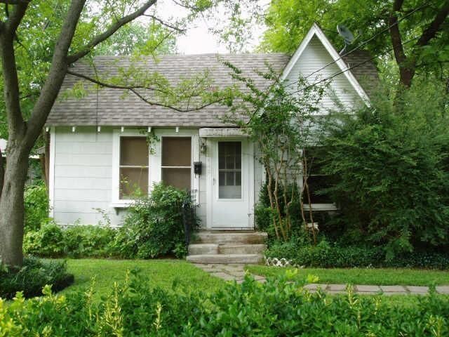 Property Photo:  5643 Cary Street  TX 75227 