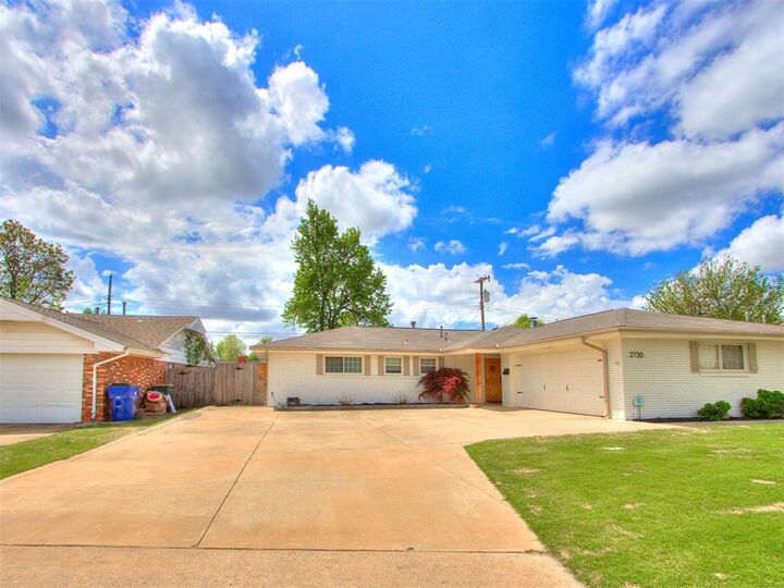 Property Photo:  2720 Chaucer Drive  OK 73120 