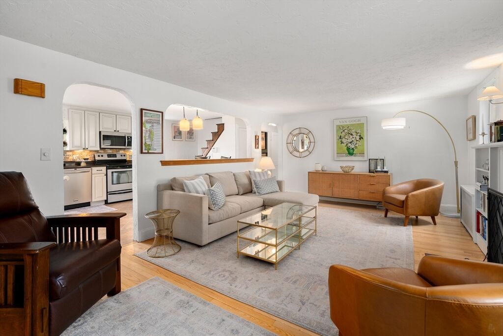 Property Photo:  27 Warwick St  MA 02171 