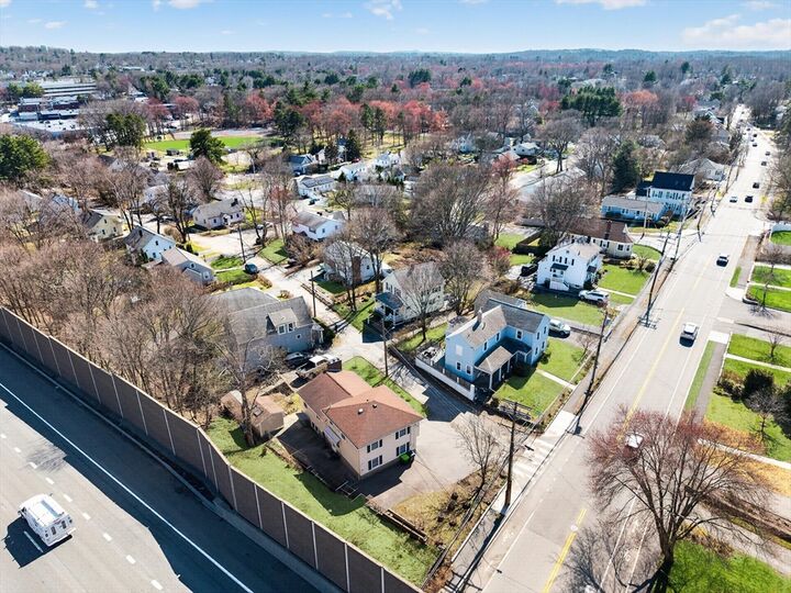 Property Photo:  4 Park River Street  MA 02494 