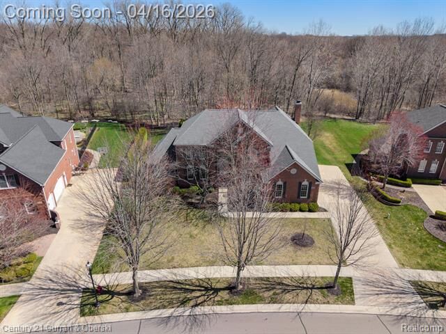 Property Photo:  25686 Shoreline Drive  MI 48374 