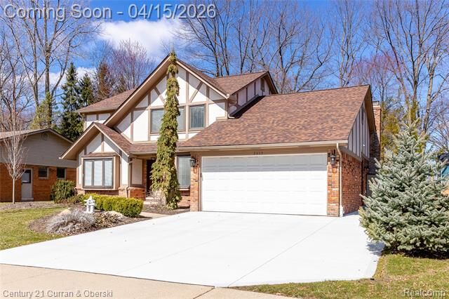 Property Photo:  2695 Ronald Drive  MI 48085 