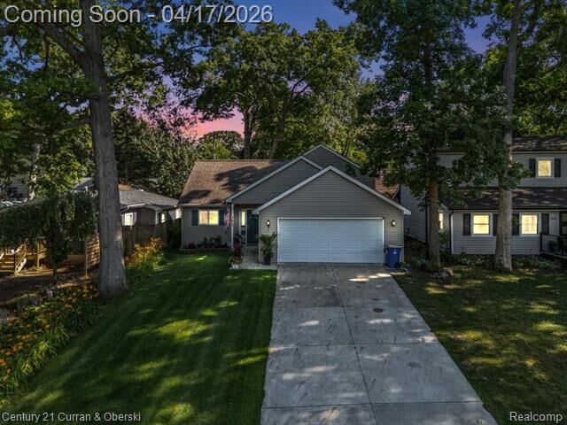 Property Photo:  3633 Richmond St  MI 48328 