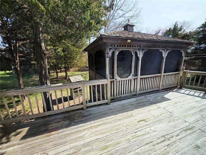 Property Photo:  12 Butterfly Drive  RI 02891 