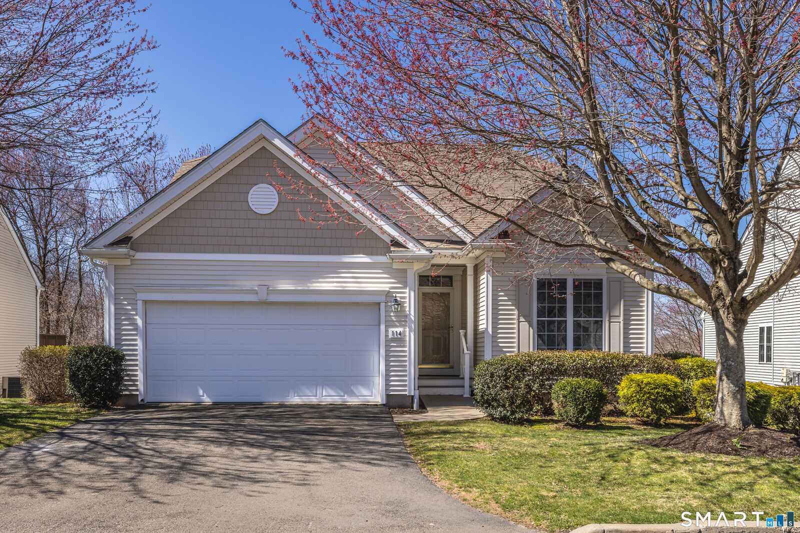 Property Photo:  114 Country Club Drive 114  CT 06478 