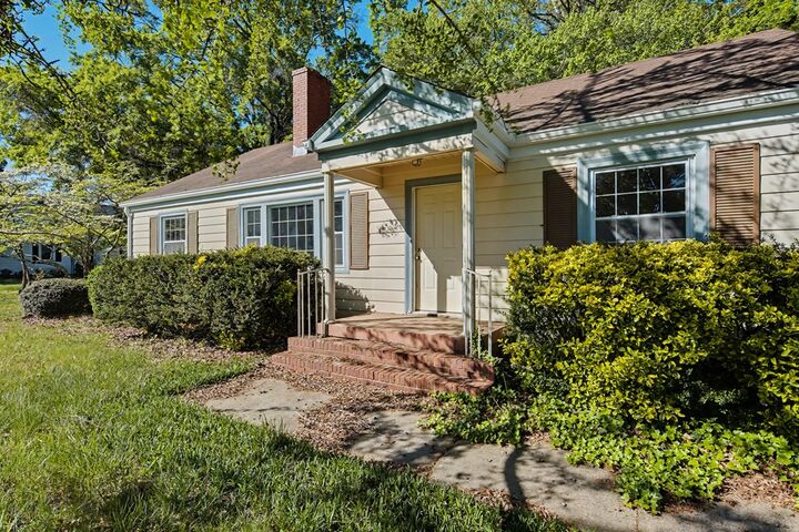 Property Photo: 379 Old Rock Road VA 23927