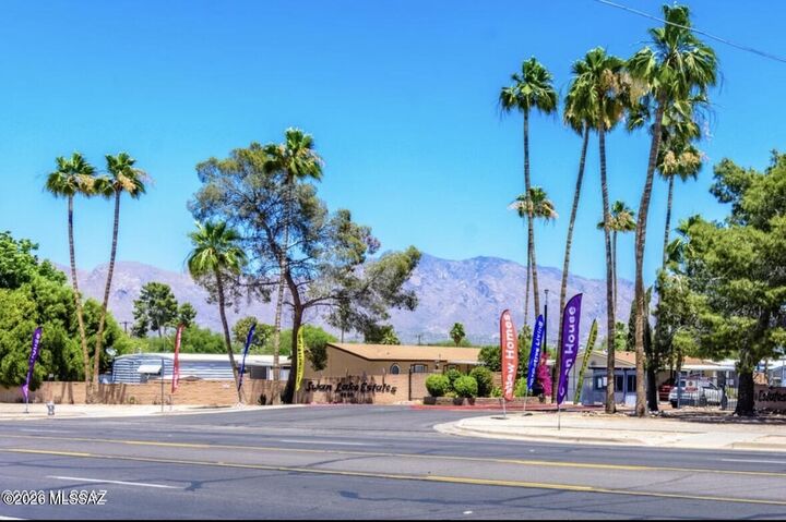 Property Photo:  4550 N Flowing Wells Road 65  AZ 85705 