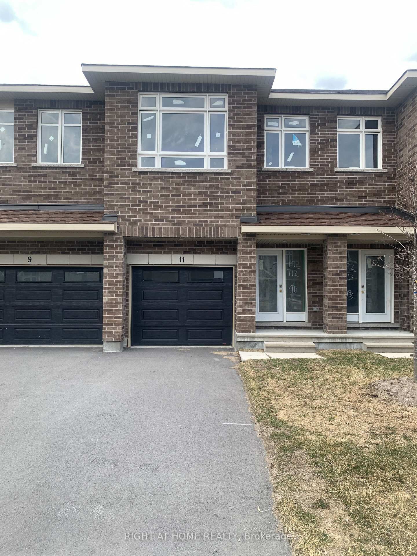 Property Photo: 11 Wylie Way ON K7C 0C4