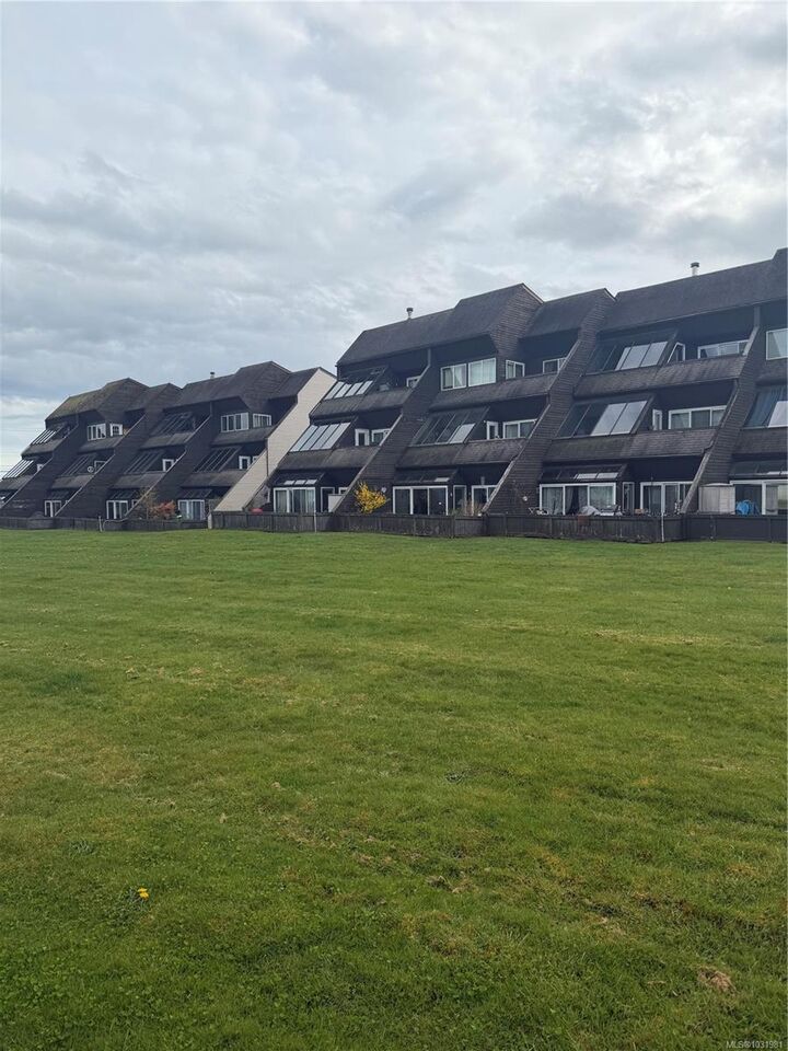 Property Photo:  2740 Island Hwy S 203  BC V9W 1C7 