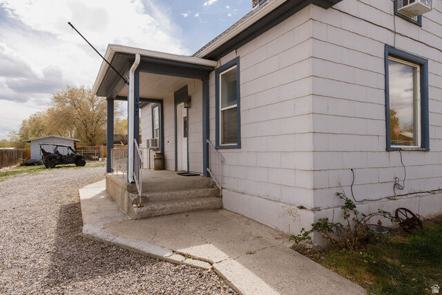Property Photo:  197 W 100 S  UT 84652 