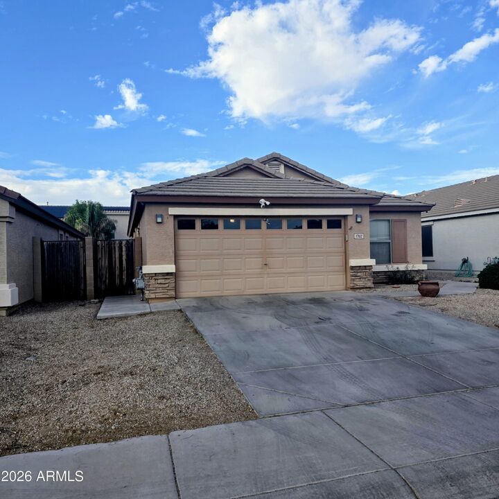 Property Photo:  1702 E Nancy Avenue  AZ 85140 