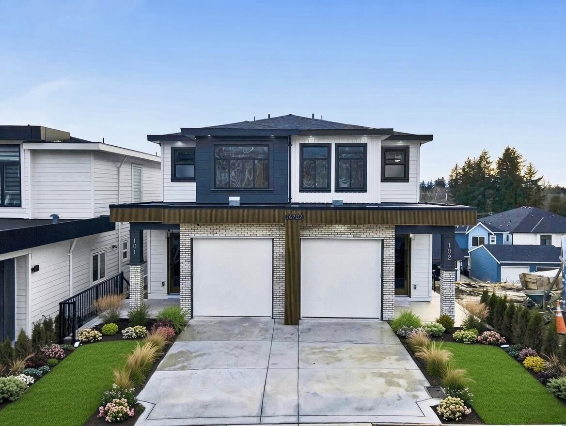 Property Photo:  16702 16A Avenue 102  BC V3Z 0T3 