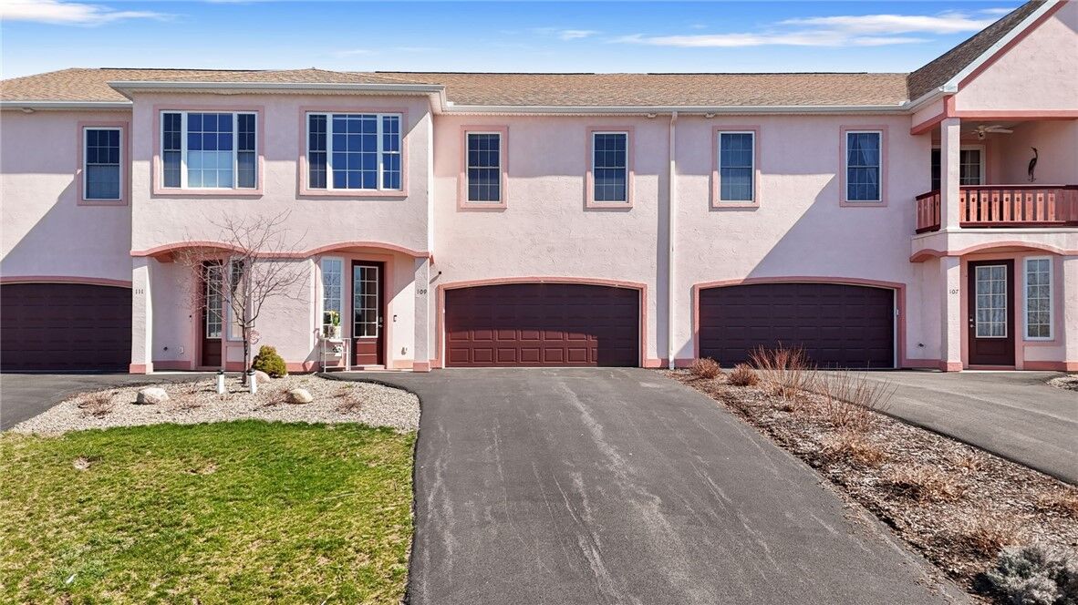 Property Photo:  109 Nor Way  NY 14850 