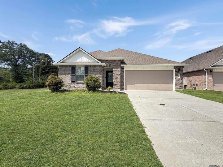 Property Photo:  7747 Joe Lynn Trails  LA 70726 