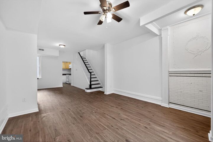 Property Photo:  2117 N Franklin Street  PA 19122 