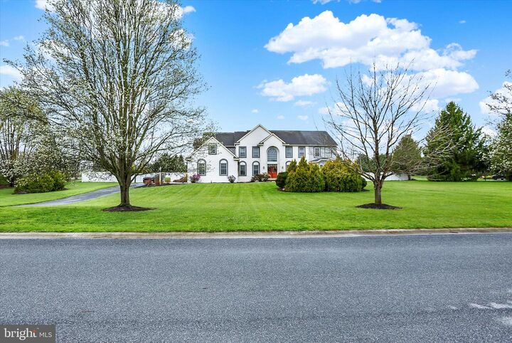 Property Photo:  567 Lucinda Lane  PA 17055 