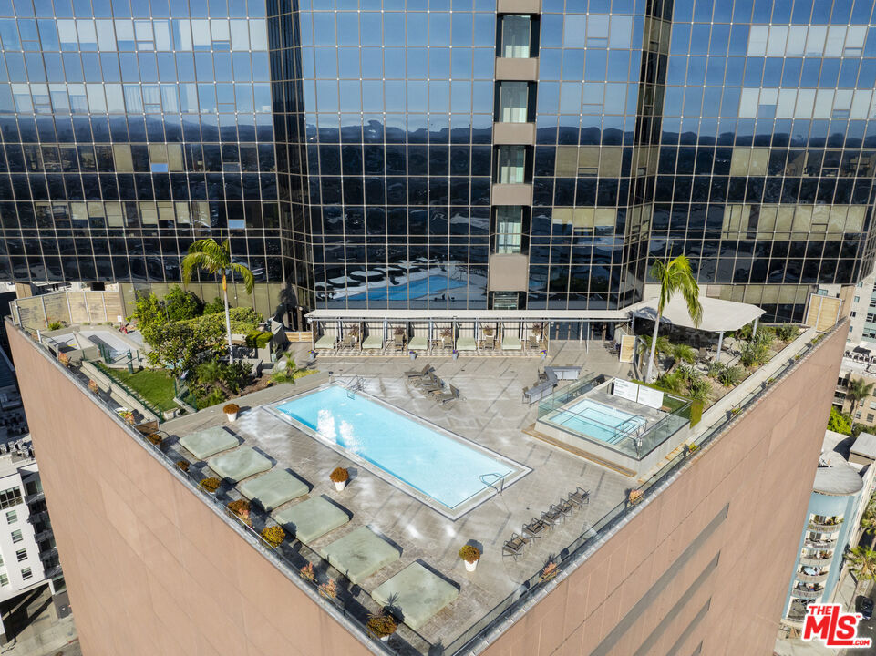 Property Photo:  1100 Wilshire Blvd  CA 90017 