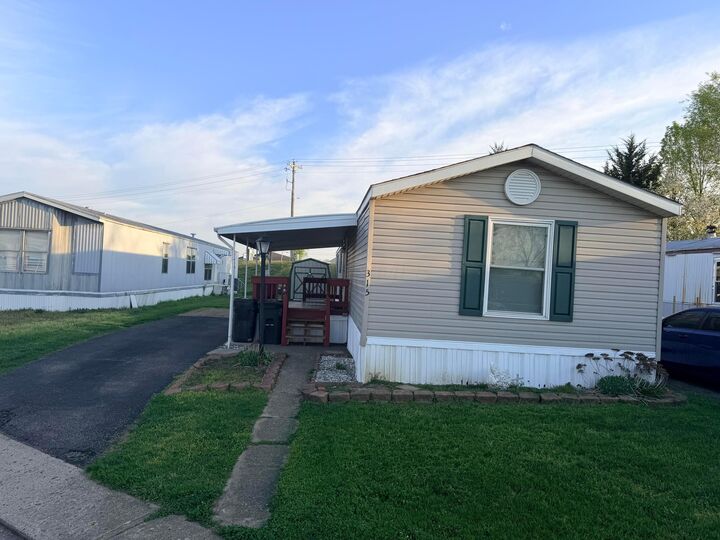 Property Photo: 2445 Columbus-Lancaster NW Road OH 43130