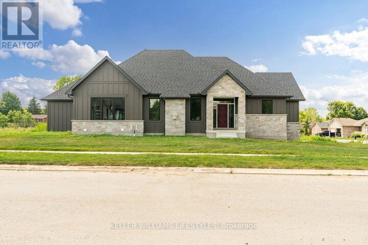 Property Photo: 39 East Glen Drive ON N0M 1B0