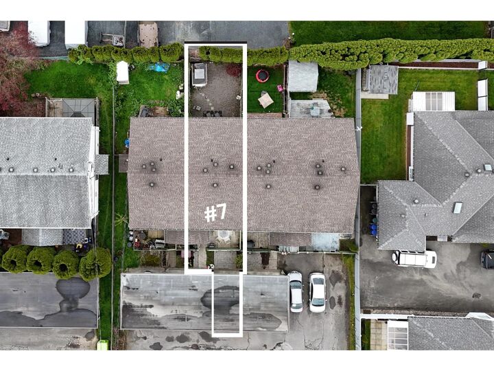 Property Photo:  9342 Hazel Street 7  BC V2P 5N2 