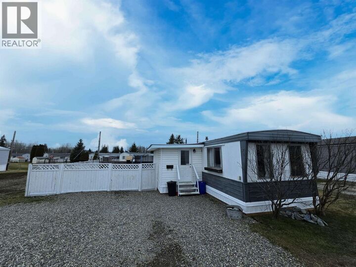 Property Photo: 634 Elm Street 57 BC V2J 3X1