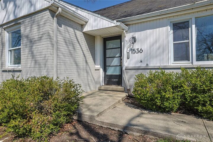 Property Photo:  1536 Saint Clair Avenue  OH 45231 